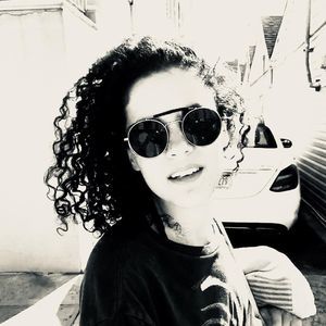 Meet your Posher, Madeline